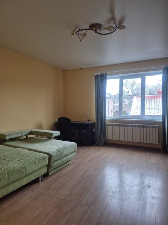 ТОРГ!Будинок в 3-х рівнях Садгора центр вул.Д.Галицького - фото 1