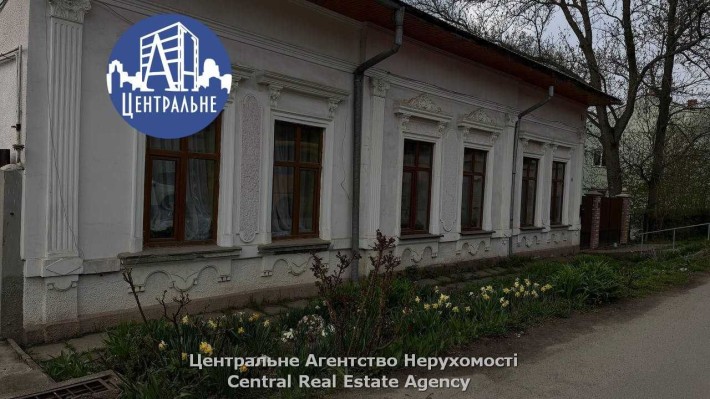 Продається частина будинку в історичній частині міста - фото 1