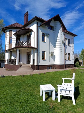 Продаж будинку 350 м2 з доглянутою територією - фото 1