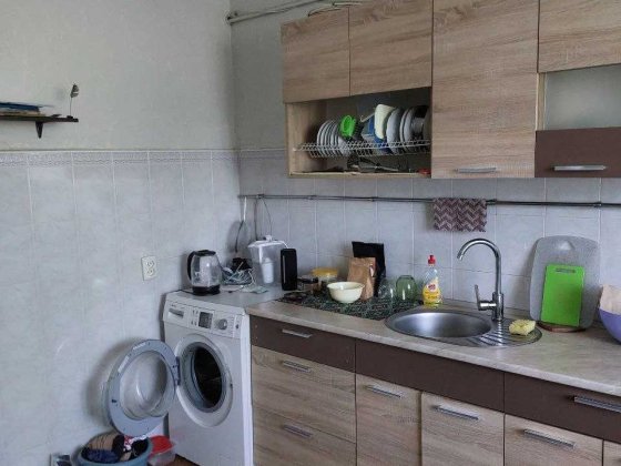 Сертіфікати ! Продам ДВА будинки 162 м² та 72 м² на діл. 0,10 га, вул. Хотинська Чернівці