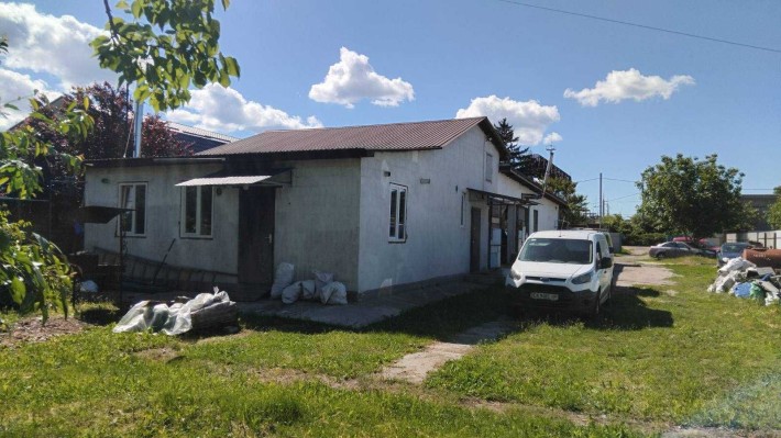 Будинок на 10 сотках з діючим бізнесом, р-н Юрія-Фарм (п3) - фото 1