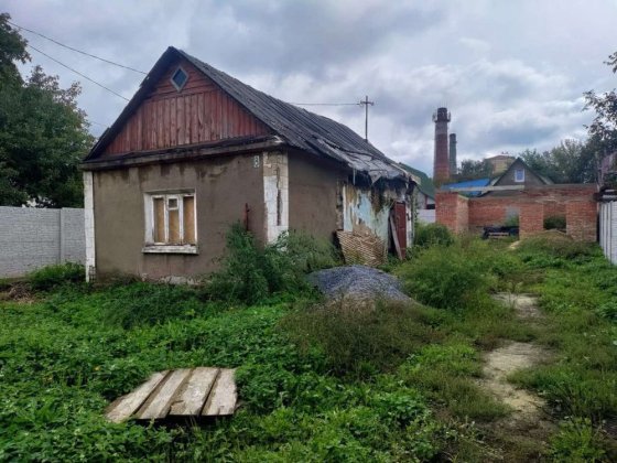 Продам ділянку 6 сот з потенціалом побудови мало-квартирного будинку Рівне