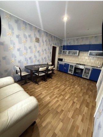 1/2 будинку з меблями в тихому зручному  районі - фото 1