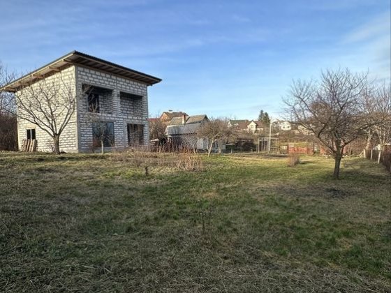 2 будинки; 20 соток; Продаж; Чернівці; Роша; новобудова; Чернівці