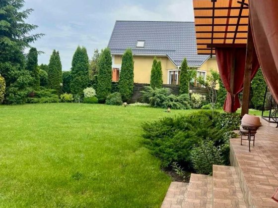 Продаж! Будинок розташован поряд міста Черкаси Черкаси