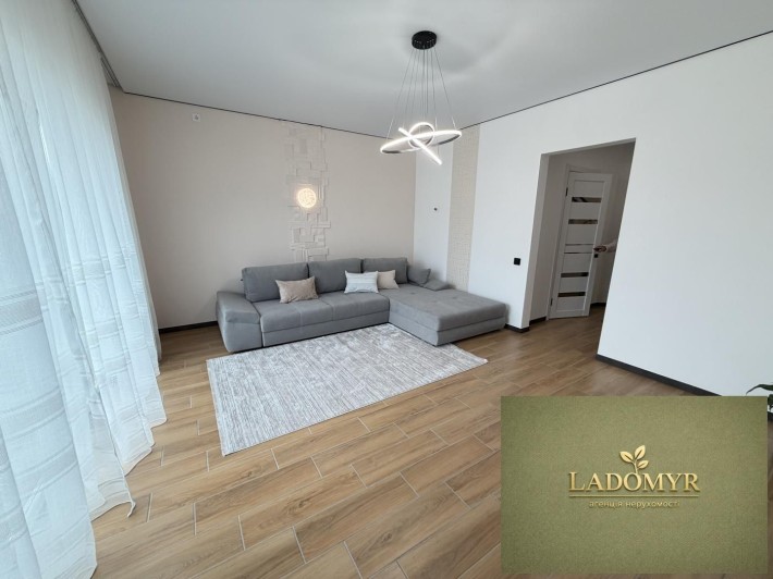 Продаж  Котеджа з ремонтом м.Рівне, Макарова - фото 1