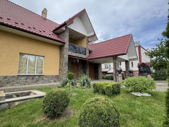 Продаж будинку в р-ні Роші ( 5 хв.до центру) Чернівці