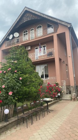 Продам будинок для великої сім'ї , можна по сертифікату - фото 1