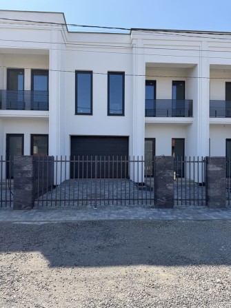 Продаж таунхаусів в м. Ужгород. - фото 1