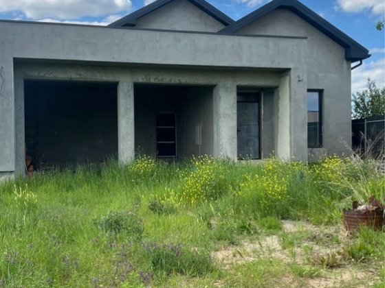 Преміум будинок у Сторожниці з панорамними вікнами та гаражем