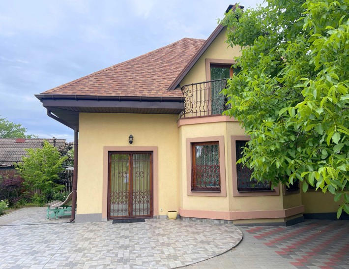 Будинок + критий басейн з сауною + окрема будівля 200 м² під бізнес, вул. Мохова - фото 1