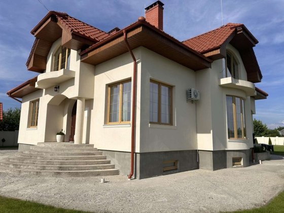 Продаж неймовірного будинку.