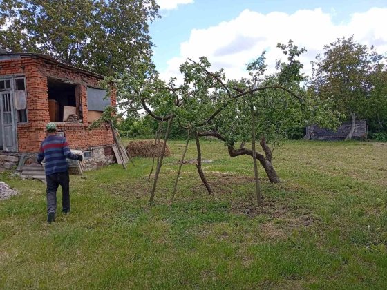 Продаж.Будинок та земельна ділянка.Браїлів. Винница