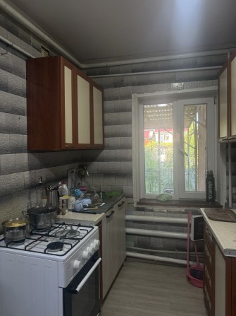 Продам частину будинку з окремим двором в районі 11 школи! - фото 1