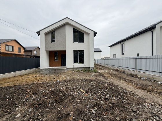 Продаж двоповерхового будинку 125 м2 Винница