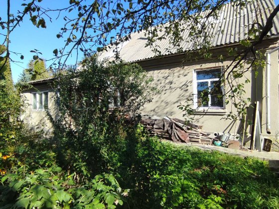 Продам частину будинка з окремим двором Житомир