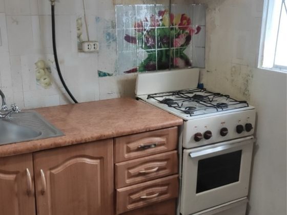 Продам часть дома с гаражем ! Дніпро