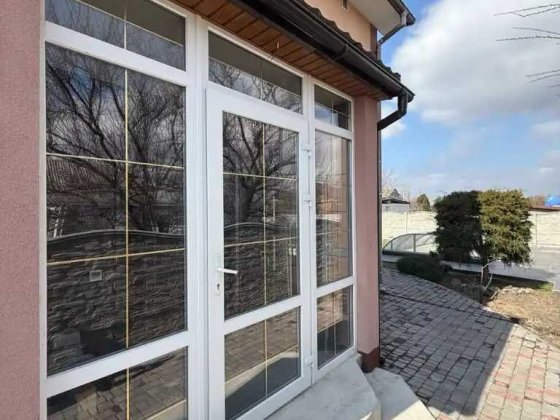 Продам будинок з Новим ремонтом та басейном, ЖМ Придніпровськ. Дніпро