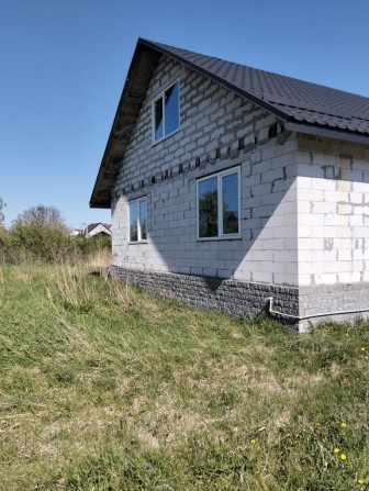 Будинок Крошня серед новобудов - фото 1