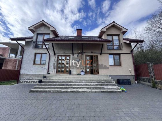 Продається дуплекс на Джерельній