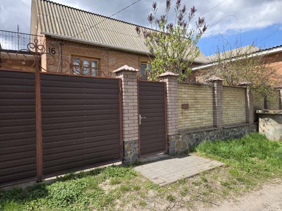 Продам будинок Бучми Насті Присяжнюк