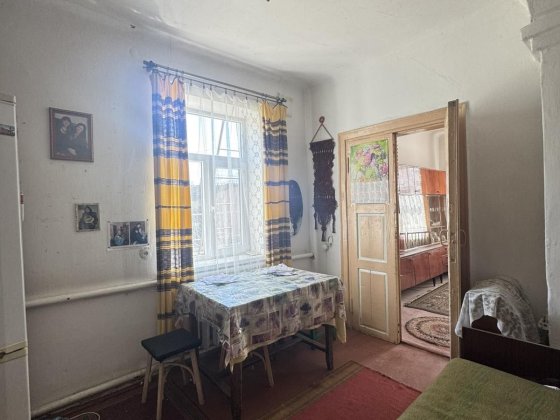 Продається частина будинку в центрі міста. Житомир