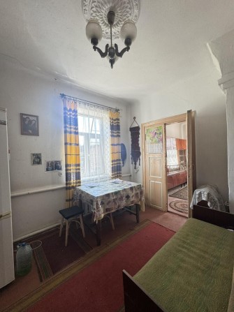 Продається частина будинку в центрі міста. - фото 1