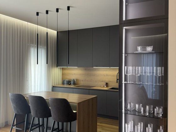 Продаж сучасної американки в закритому комплексі | Тиха локація