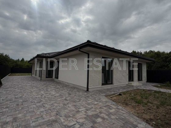 Продаж будинку в Ужгороді: 3 кімнати, 140 м², 6.2 сотки