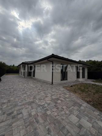 Продаж будинку в Ужгороді: 3 кімнати, 140 м², 6.2 сотки - фото 1
