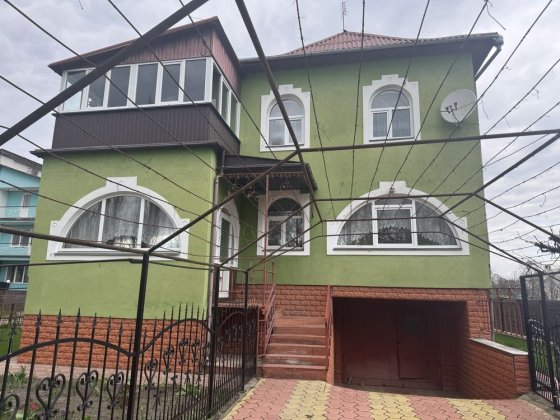 Будинок  для щасливоі  родини Чернигов