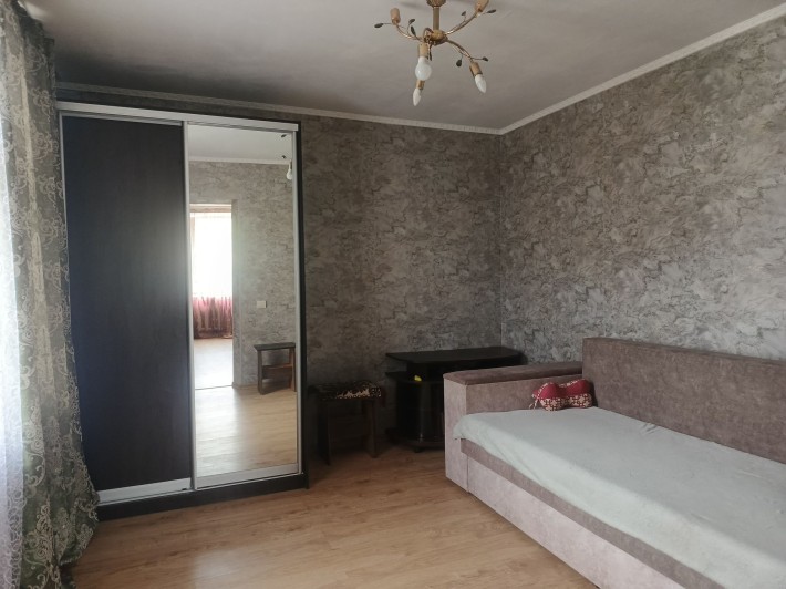 Продаж будинку у хорошому житловому стані - фото 1