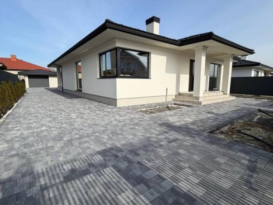 Продаж будинку / Розтермінування / Табла