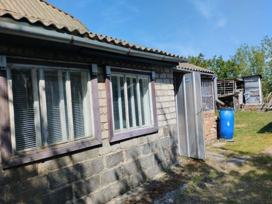 Продам домик в селе Дніпро