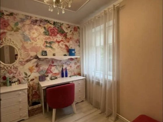 Продається 3 к. будинок з інд. газ. опаленням на правому березі. Дніпро