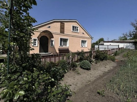 Терміновий продаж частини будинку зі всіма зручностями. Житомир