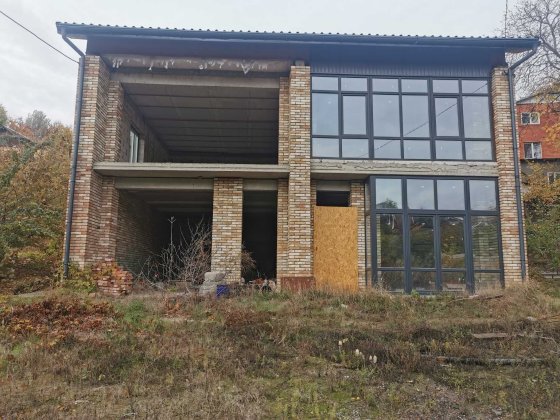 Продам дом дуплекс в центре Дніпро