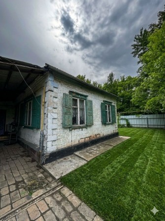 Продам дом Левый берег.  Продам дом улица ул. Солончакова. Возможно по сертификату - фото 1