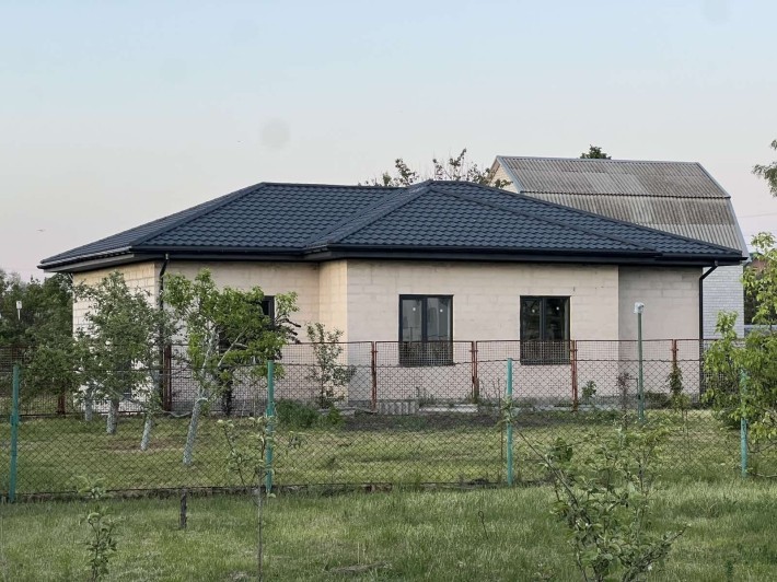 Продам будинок в дачному кооперативі,в місті Дніпро. - фото 1