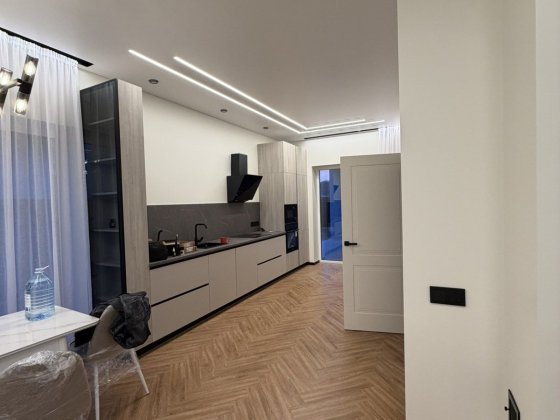Продаж сучасного будинку Підлипники