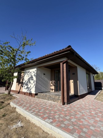 Продаж будинку р-н Максютова - фото 1