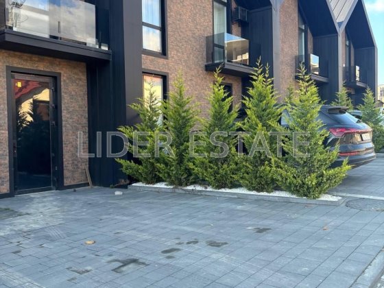 Продається таунхаус: 4 кімнати, 150 м², 2.5 сотки, Ужгород! Ужгород