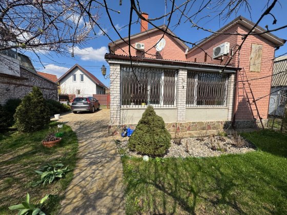 Продам будинок в дачному кооперативі Любисток
