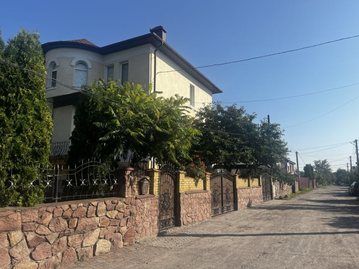 Продаж будинку в Житомирі - фото 1