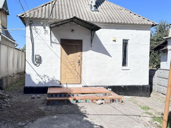 Продам дом Диёвка 1 верх за мостом