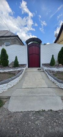Продам 1/2 дома  по ул.Киевской(Якова Острянина) ,Новокайдацкий район. - фото 1