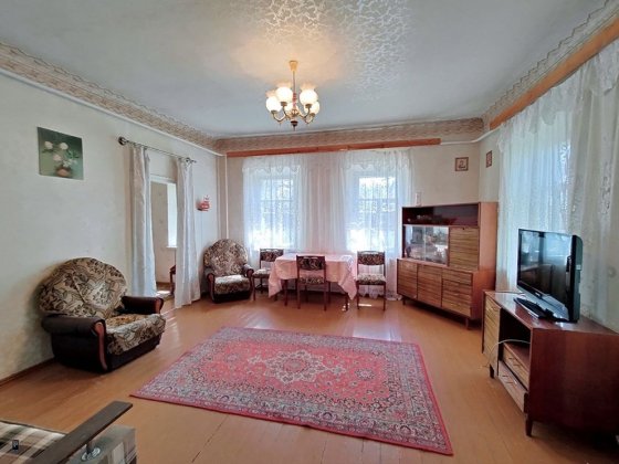 Продам  добротный дом 96м2 с отличной локацией ул Добровильна/ул Кондратюка Диевка-1 Возможен безнал