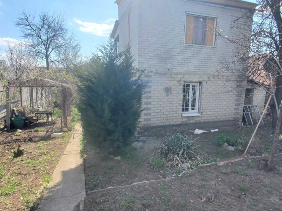 продам дом ул Луганская Запоріжжя