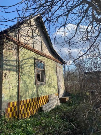 Длянка с будинком на Мирному в гарному місці - фото 1