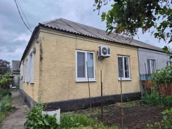 Продам часть дома со своим двором по пр. Слобожанский Дніпро